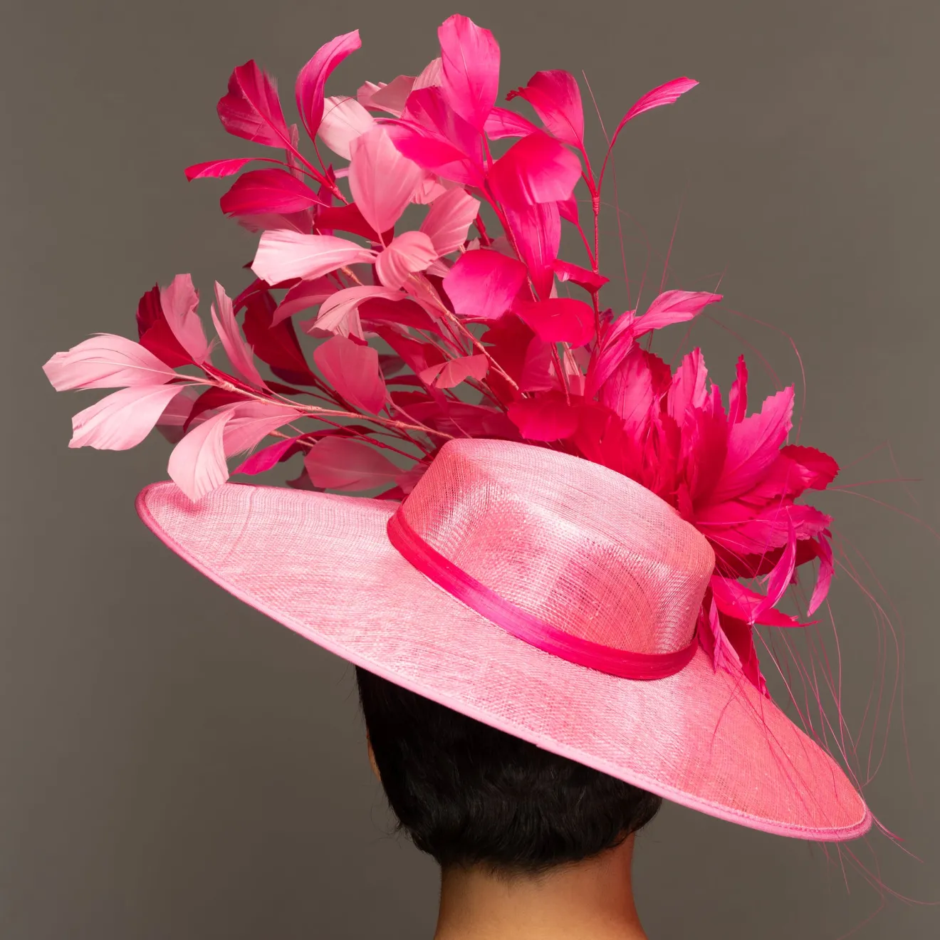 THG8740*The Hat Girls Online