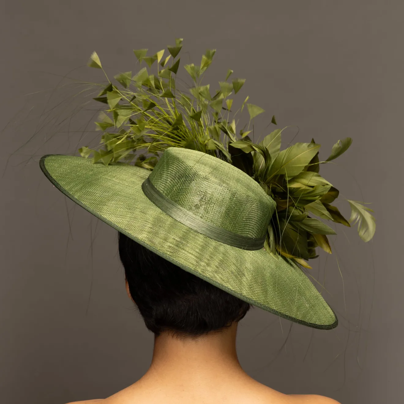 THG8736*The Hat Girls Online