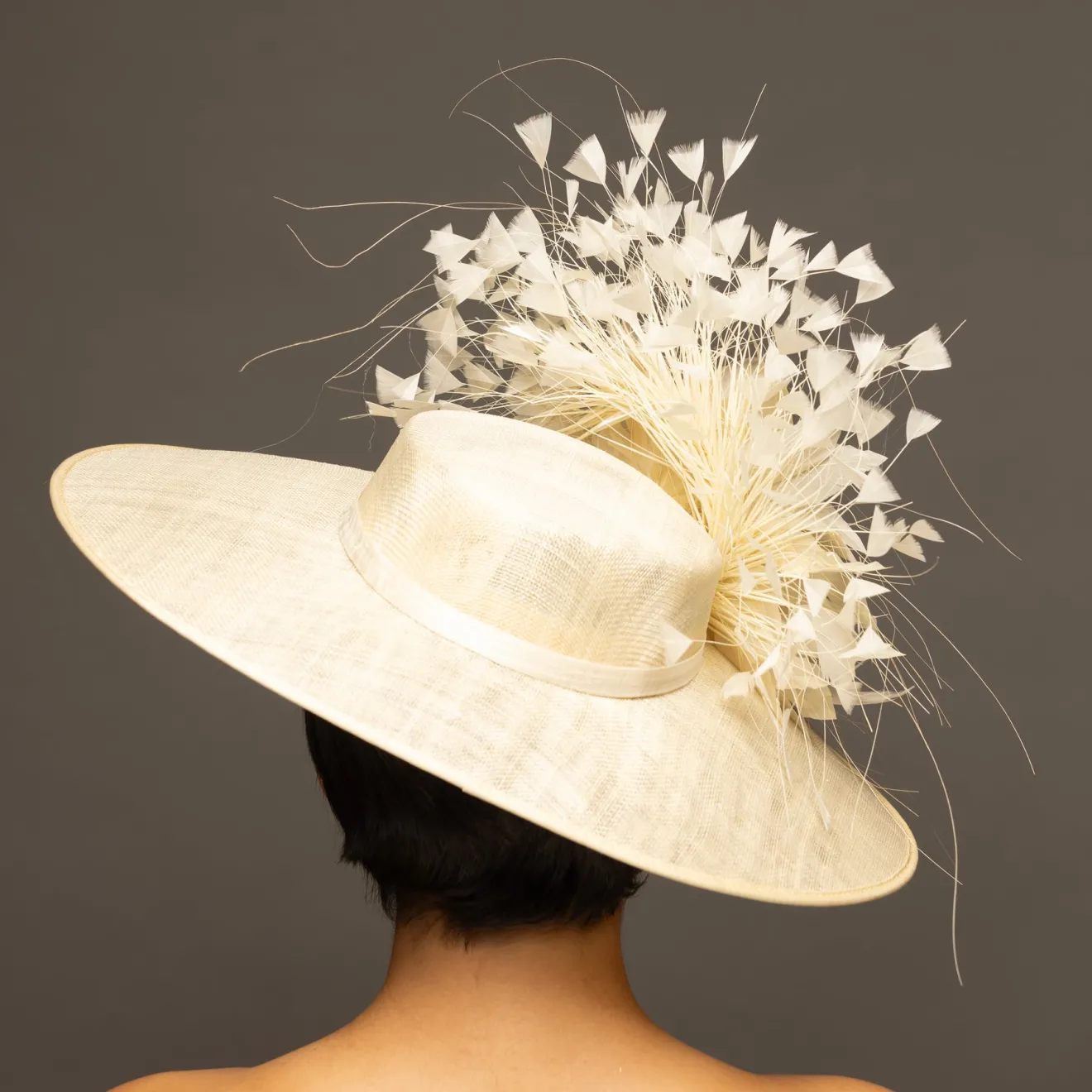 THG8569*The Hat Girls Online