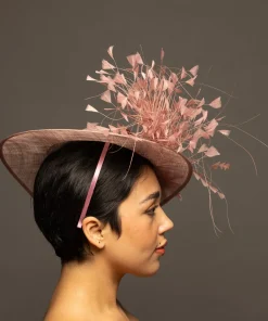 THG8317*The Hat Girls Online