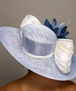 THG7225*The Hat Girls Best