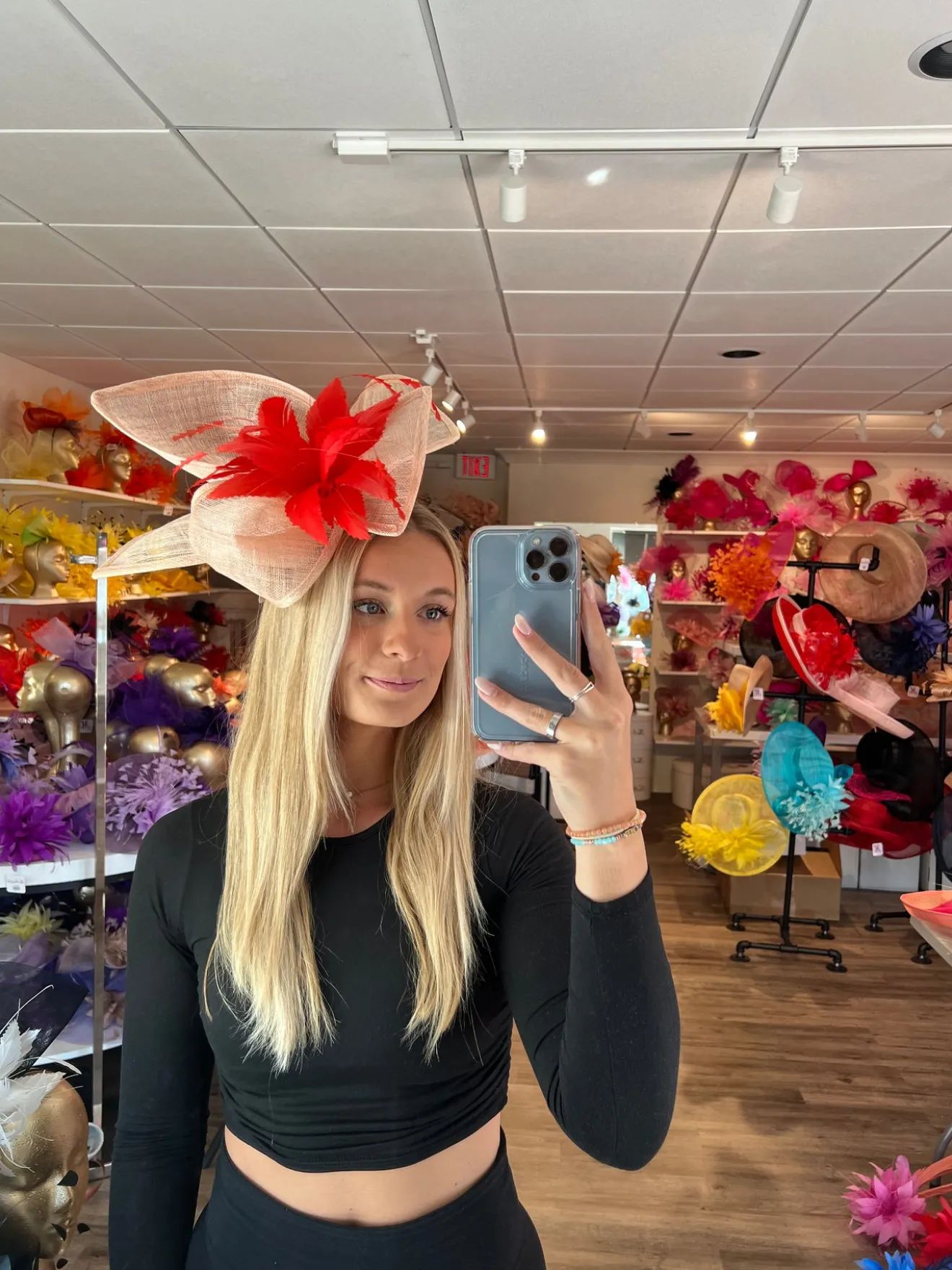 THG3297*The Hat Girls New