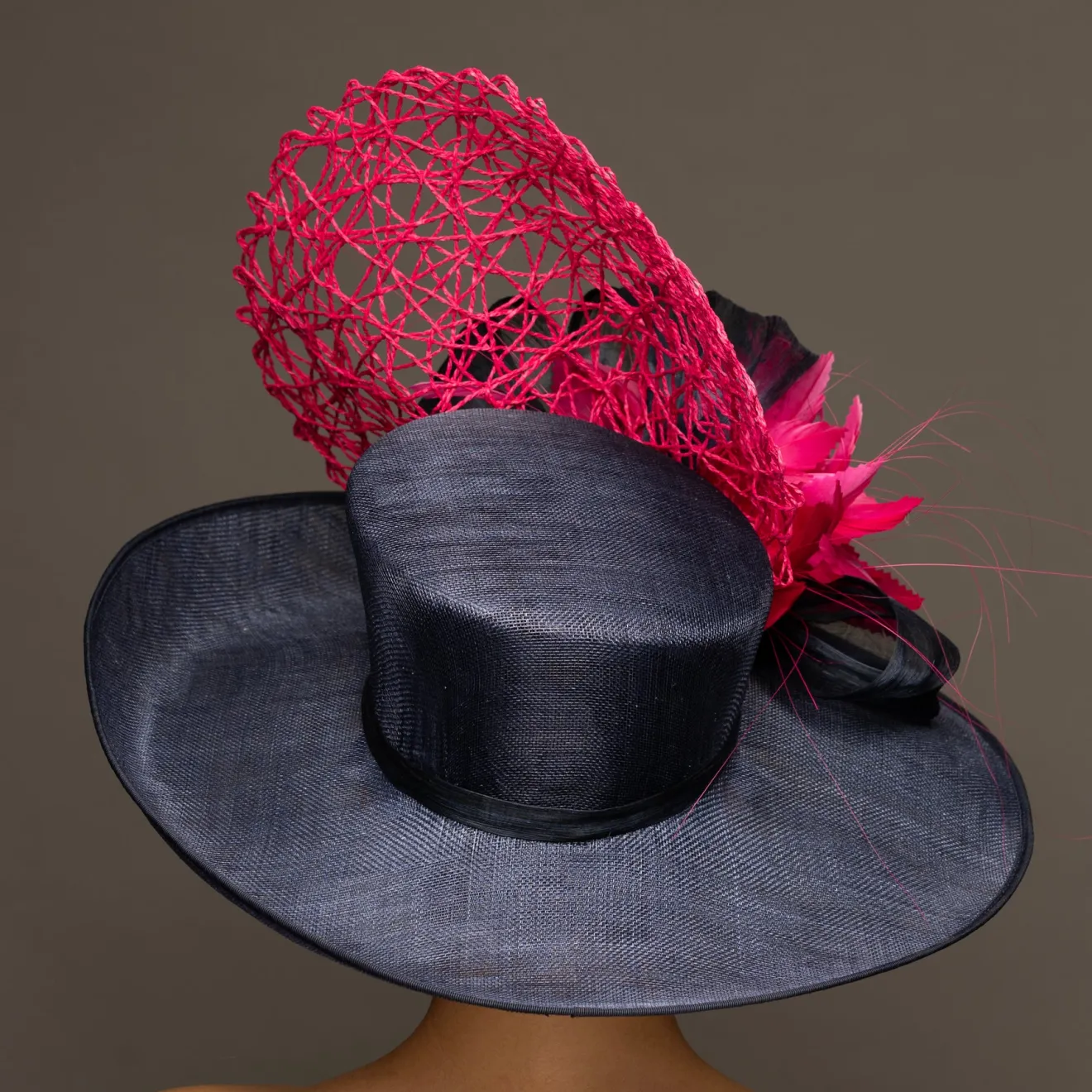 THG8657*The Hat Girls Online