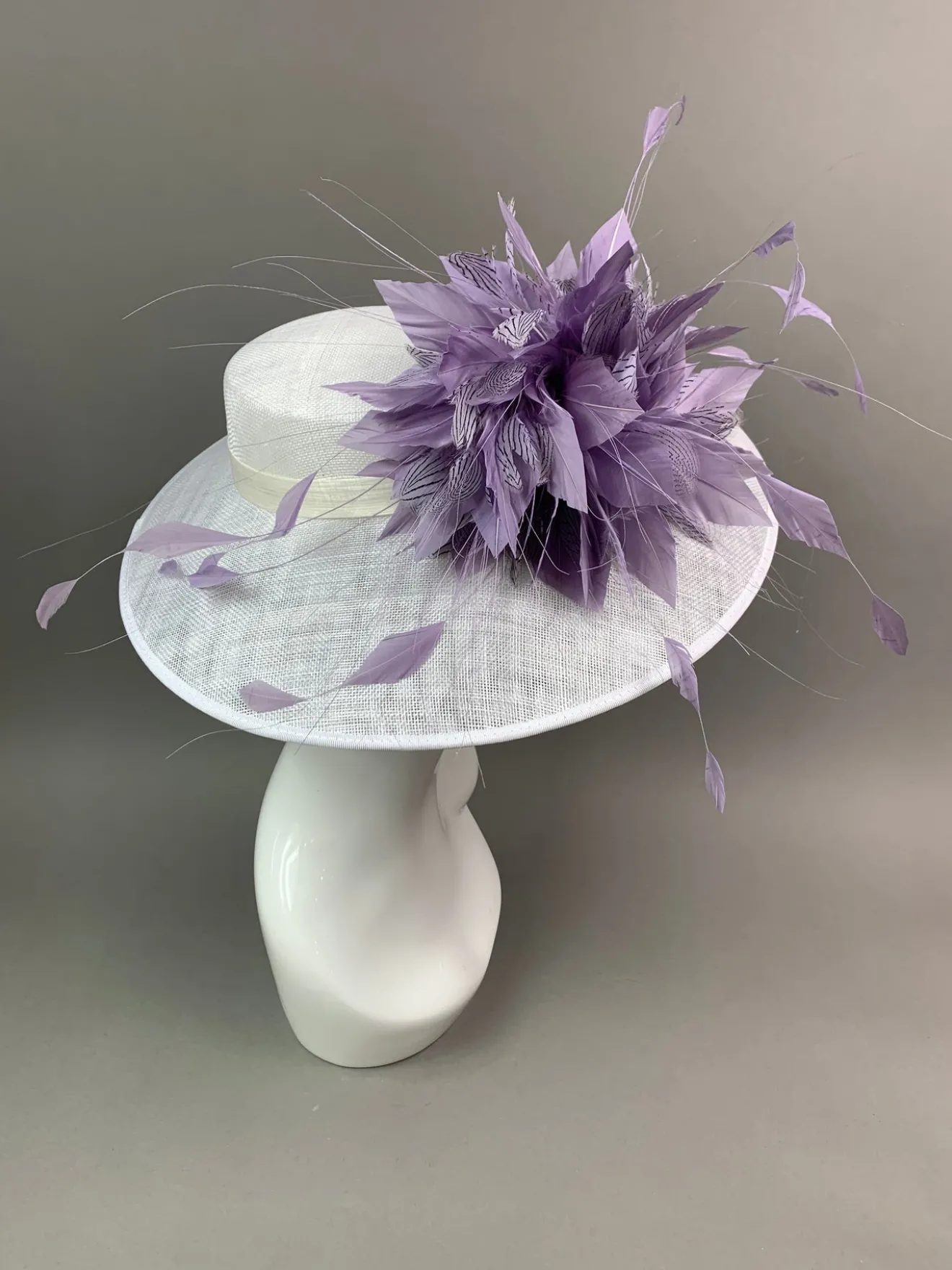 THG7471 - Lilac & Off-White Hatinator*The Hat Girls Online