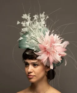 VAEDA*The Hat Girls Hot