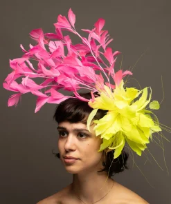 WILLOW*The Hat Girls Hot