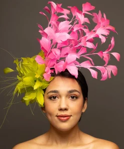 WILLOW*The Hat Girls Hot