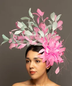 WILLOW*The Hat Girls Hot