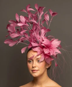 WILLOW*The Hat Girls Hot