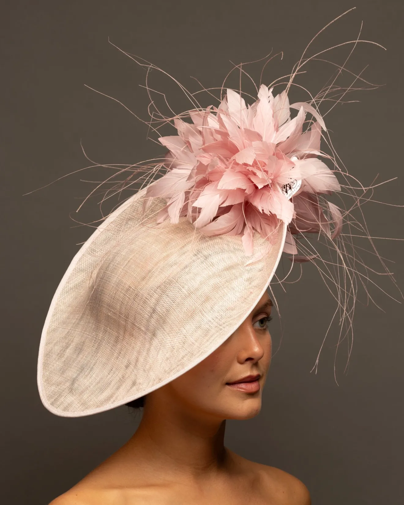 X-CHRISSY*The Hat Girls Outlet