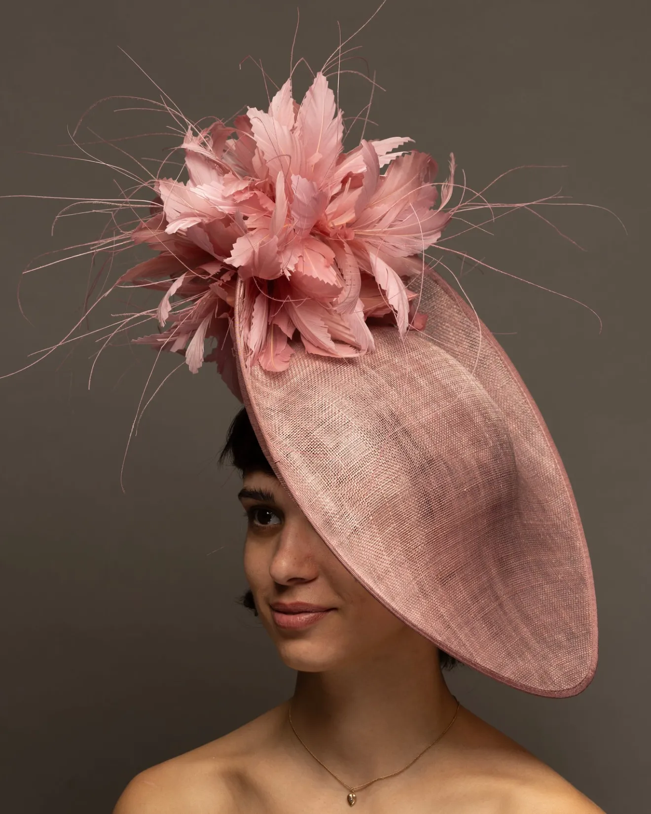 X-CHRISSY*The Hat Girls Outlet