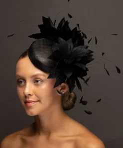 Y-ELLIE*The Hat Girls Hot