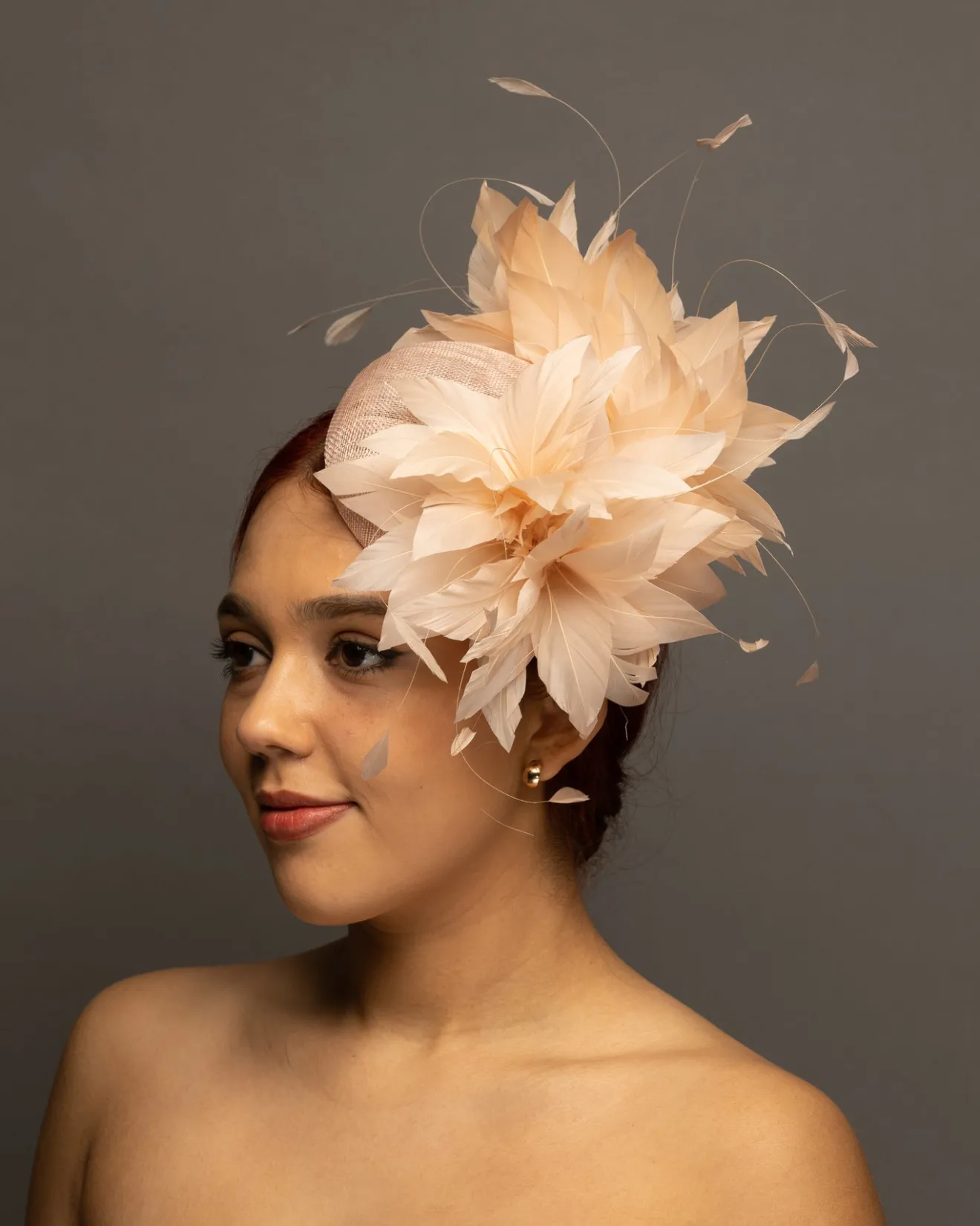 Y-ELLIE*The Hat Girls Hot