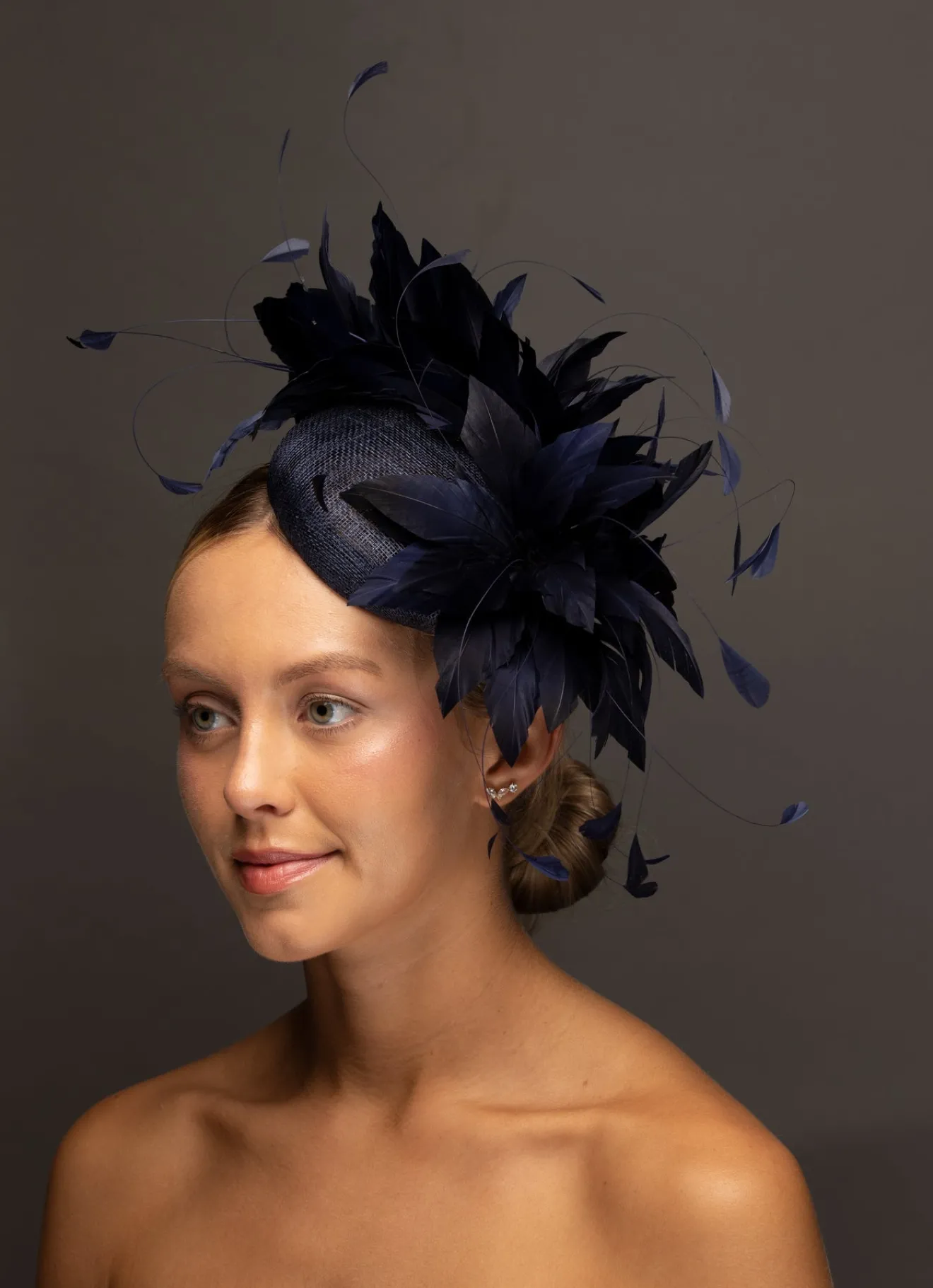 Y-ELLIE*The Hat Girls Hot