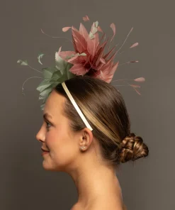 Z-HENLEY*The Hat Girls New