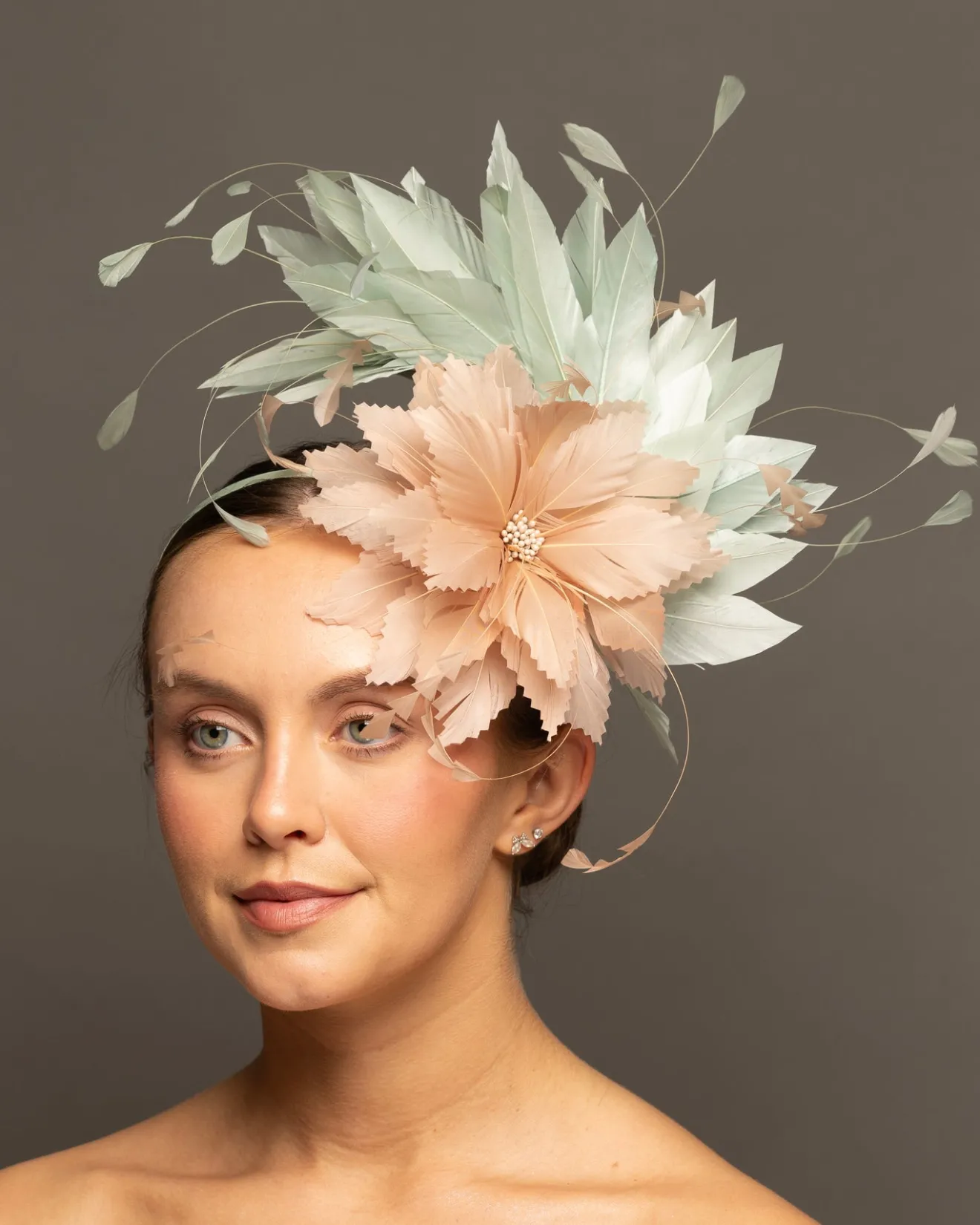 Z-HENLEY*The Hat Girls New